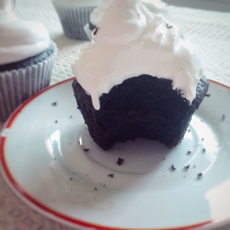 Double Chocolate Cupcakes With Marshmallow Fluff